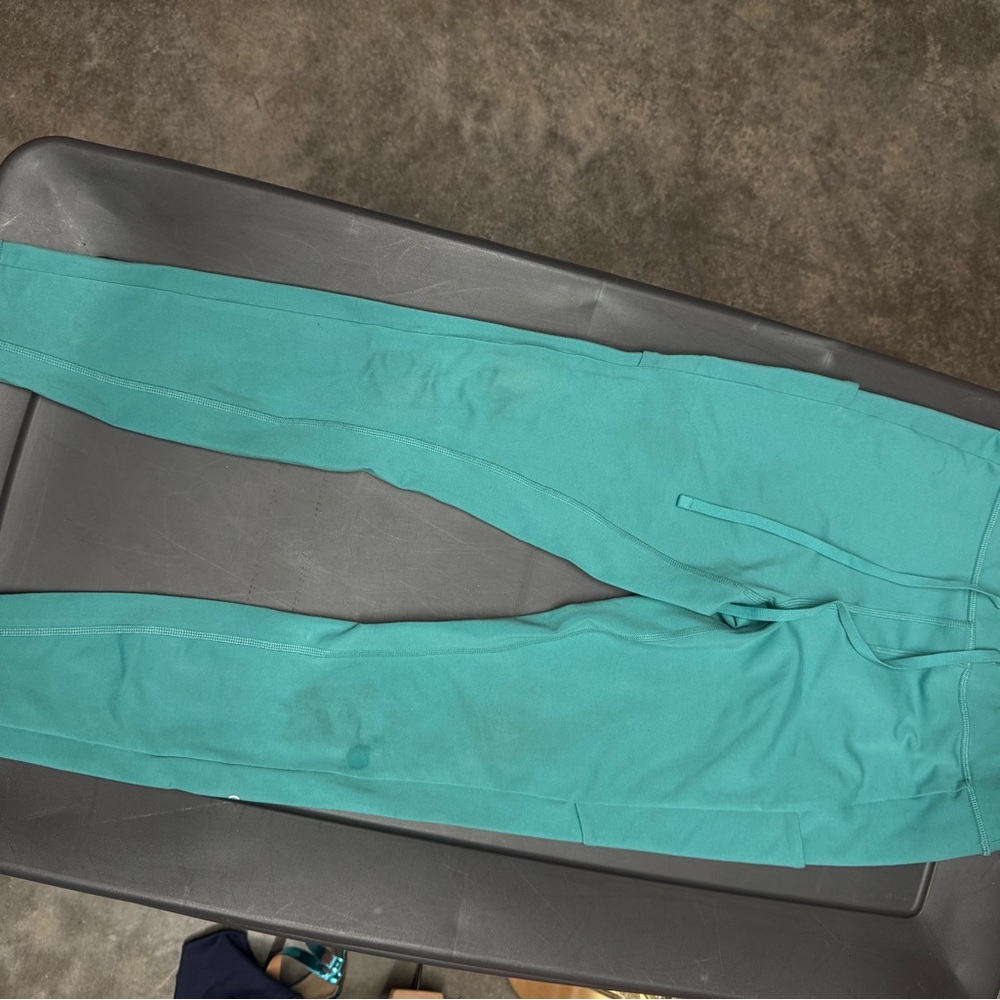 Alo real gorgeous Teal yoga Pants S